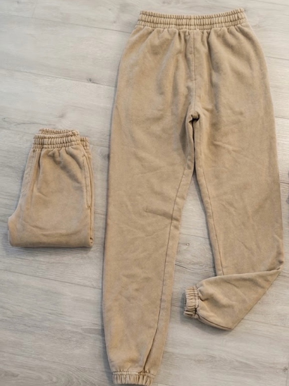 TALENTLESS Unisex Tan Fleece Sweatpants - Size Small - NWOT Perfect Condition